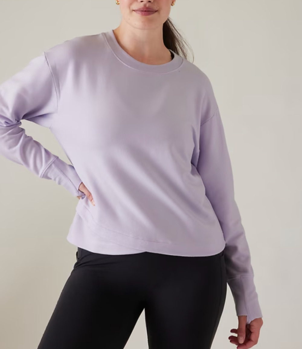 Athleta Solitude Sweatshirt Womens Small Oxalis Violet Tulip Hem Fleece Crewneck